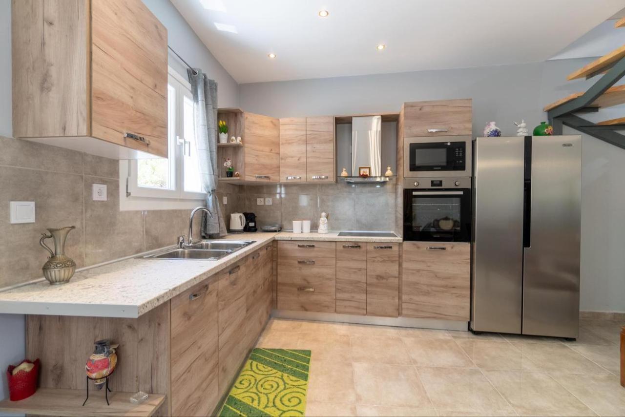 Summer Cottage Sinarádes Екстериор снимка