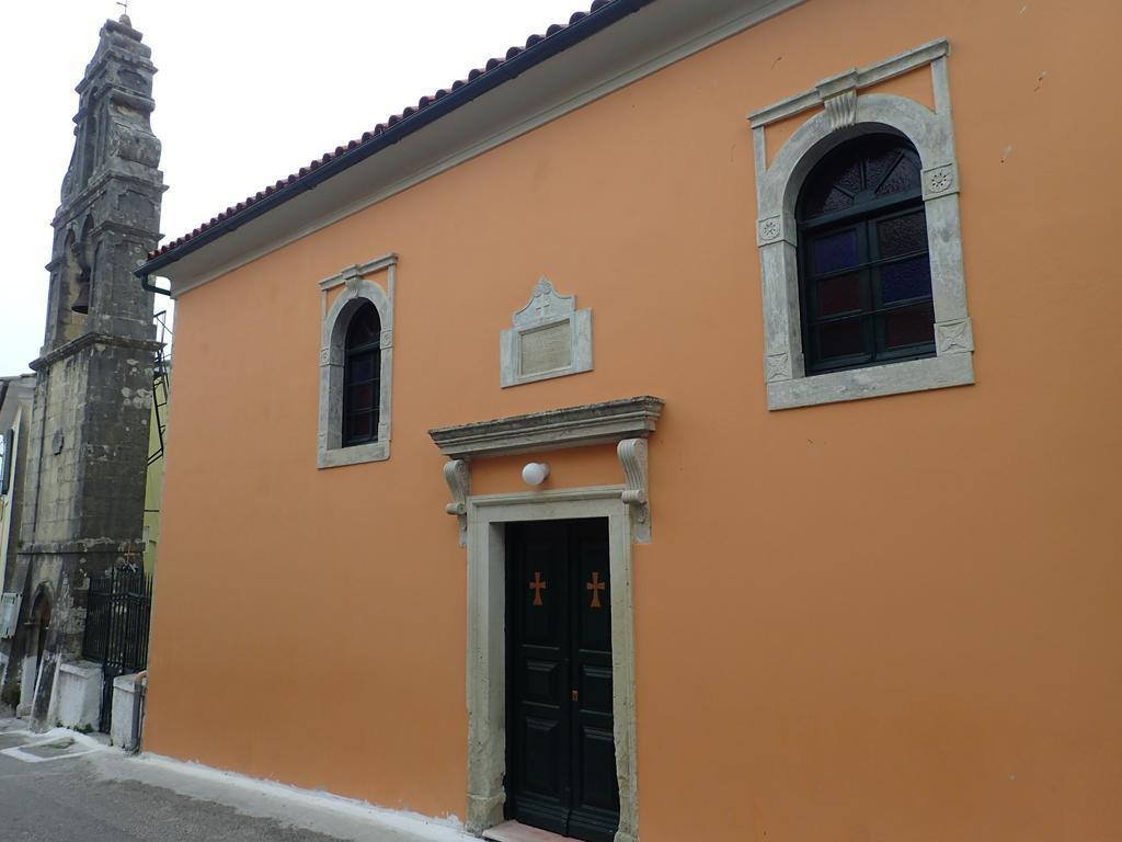 Summer Cottage Sinarádes Екстериор снимка